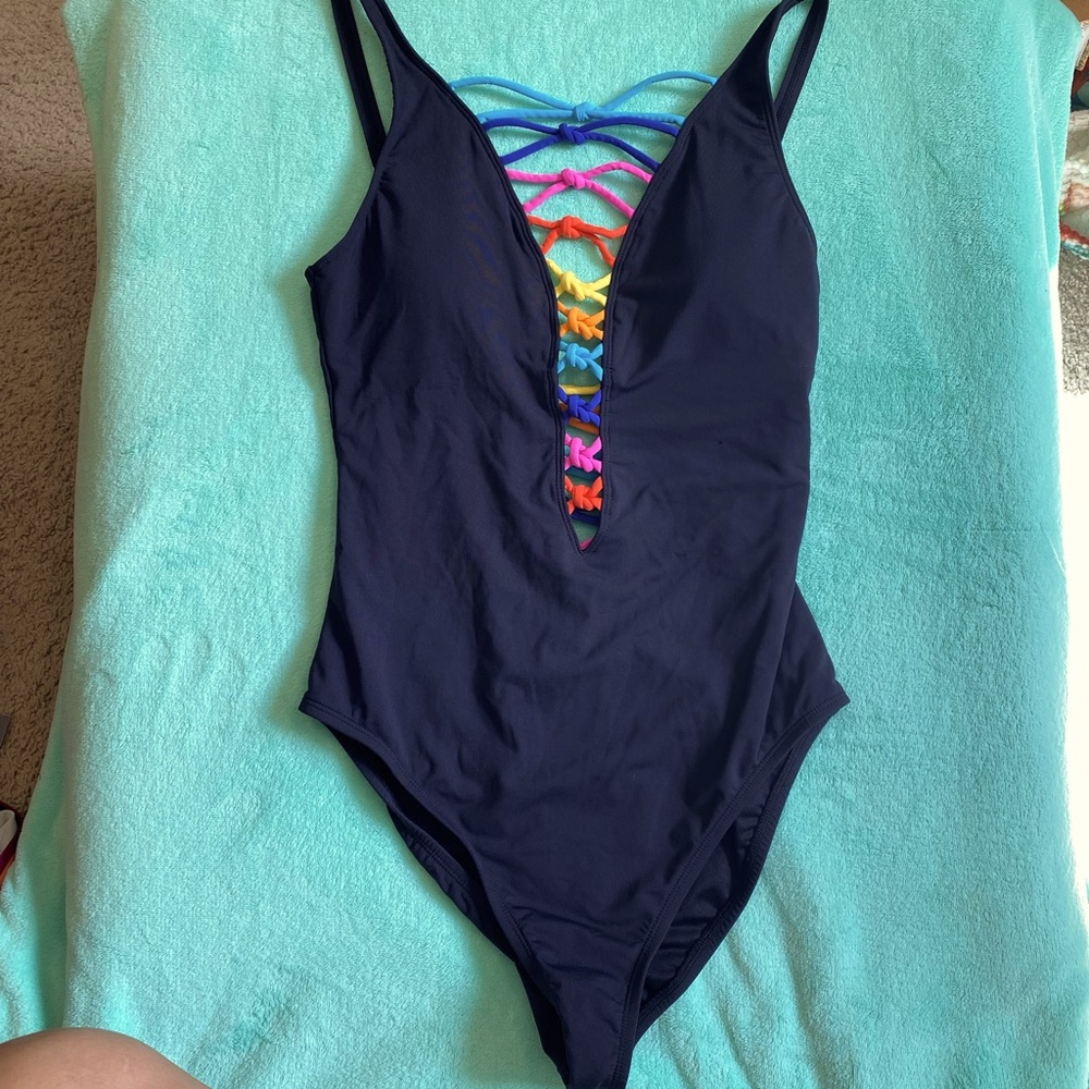 Bleu by Rod Beattie new swimsuit with tags.